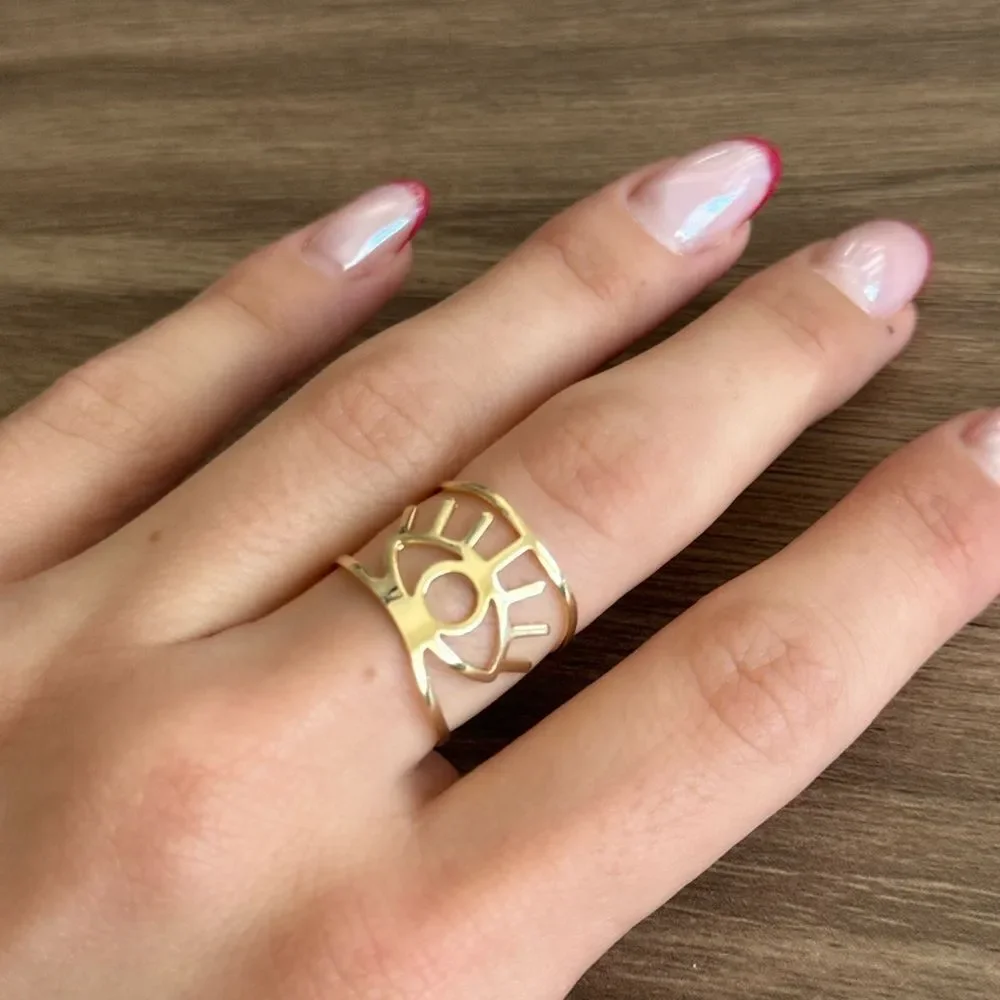 Gold Eye Ring Q838